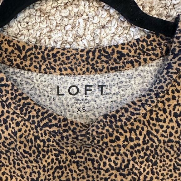 LOFT Leopard Print Puff Sleeve Top - Picture 3 of 3